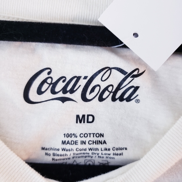 Coca-Cola Japanese Tee - Picture 5 of 5